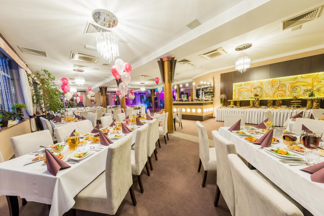 Hotel Restauracja Teczowa Luban Luaran gambar