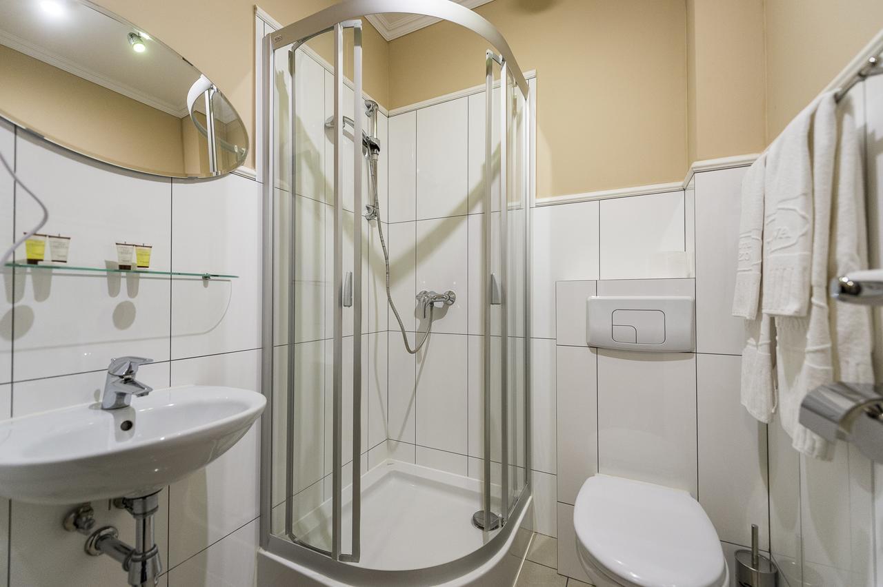 Hotel Restauracja Teczowa Luban Luaran gambar