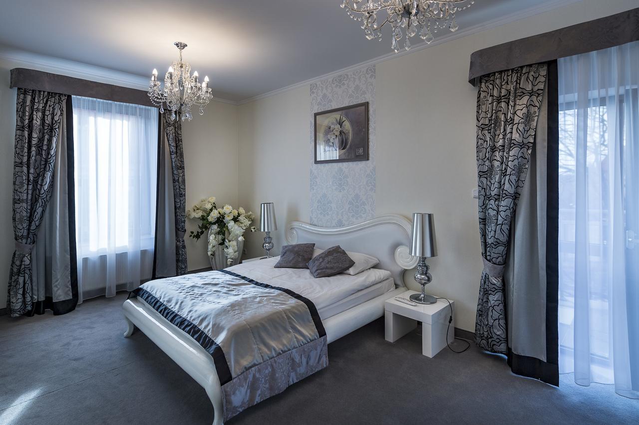 Hotel Restauracja Teczowa Luban Luaran gambar