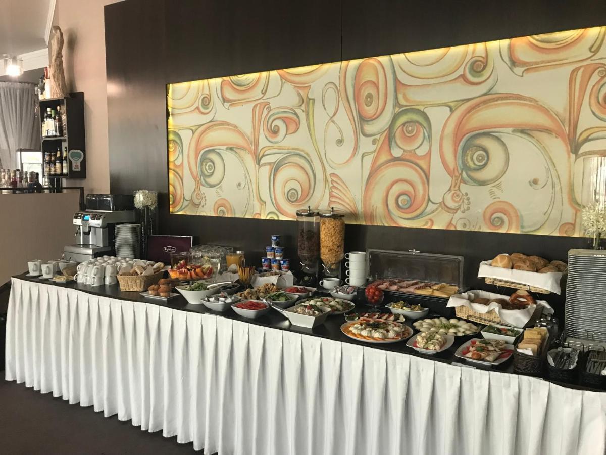 Hotel Restauracja Teczowa Luban Luaran gambar